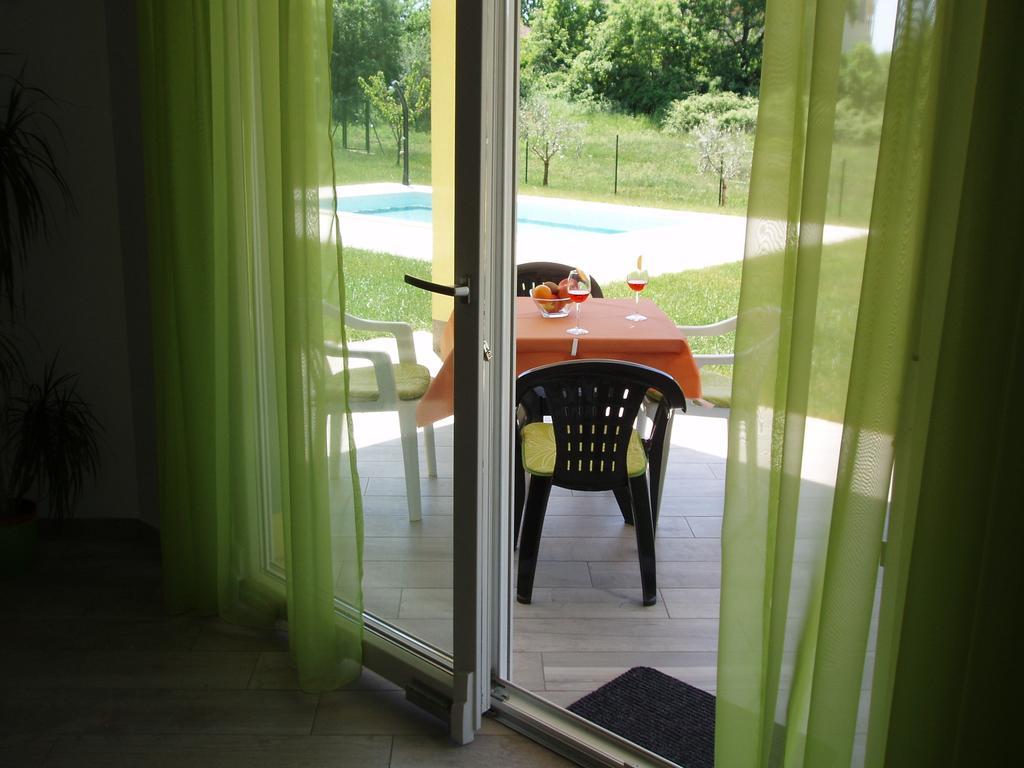 Villanova Apartment *